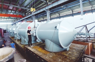 荊州領(lǐng)跑全國環(huán)保機(jī)械制造業(yè) 湖北精盛鐘罩閥突破日本技術(shù)壟斷